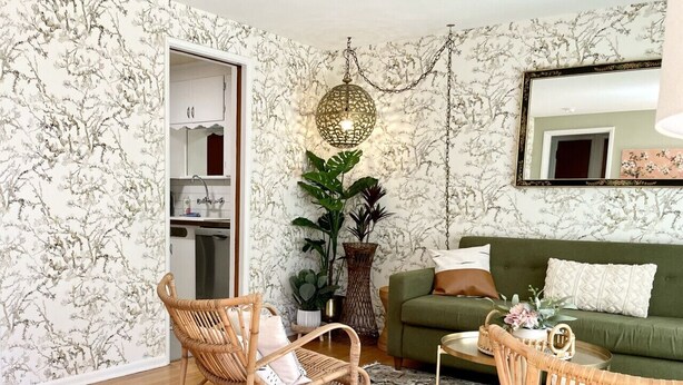 Living area - Fremont Nirvana | Chic Townhome Near Bars & Eats (Seattle)