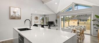 Sandy Toes by Experience Jervis Bay