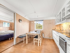 Køleskab, mikrobølgeovn, ovn, opvaskemaskine