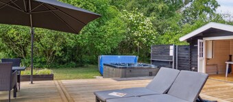 "Tia" - 1.4km from the sea by Interhome