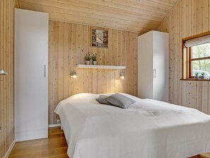 3 bedrooms, WiFi