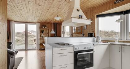 "Arlin" - 500m from the sea by Interhome