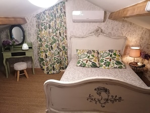 1 dormitorio, wifi gratis, ropa de cama