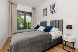 2 bedrooms, iron/ironing board, WiFi, bed sheets