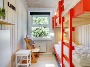 4 bedrooms, WiFi