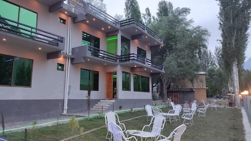 Bardukh Hotel Skardu