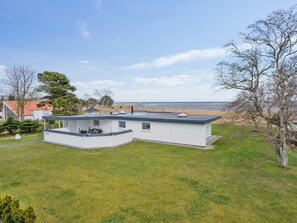 Property grounds - "Helja" - 125m from the sea by Interhome (Hals)
