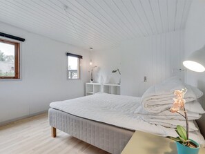 3 bedrooms, WiFi
