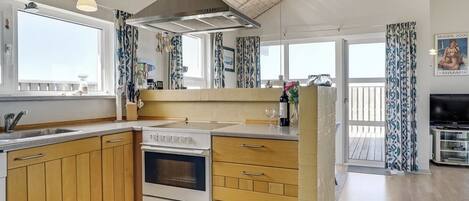 Køleskab, mikrobølgeovn, ovn, opvaskemaskine