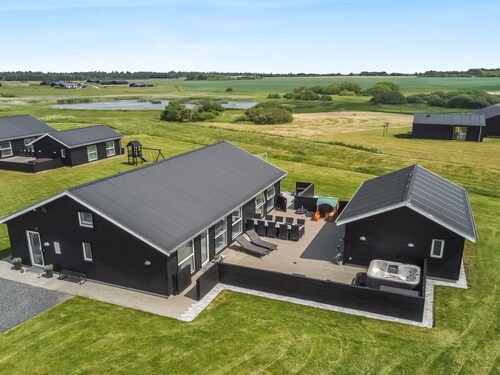 "Dwerg" - 1.5km from the sea by Interhome