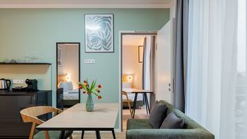 Apartment with 2 Bed Rooms