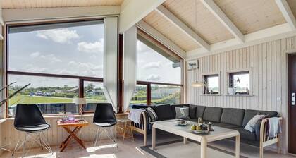 "Gyda" - 100m from the sea by Interhome