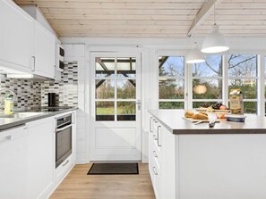 Fridge, oven, dishwasher, high chair - "Mahalia" - 300m from the sea by Interhome (Sydals)