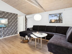 TV - "Mahalia" - 300m from the sea by Interhome (Sydals)