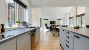 Uklassifisert bilde, 3 av 40, knapp