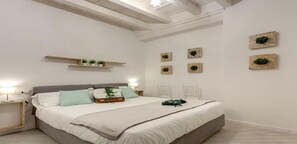 3 chambres, fer et planche Ă repasser, Wi-Fi, draps fournis