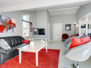 Téléviseur, foyer