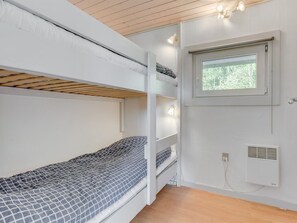 2 bedrooms, Internet