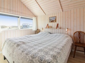 3 bedrooms, Internet
