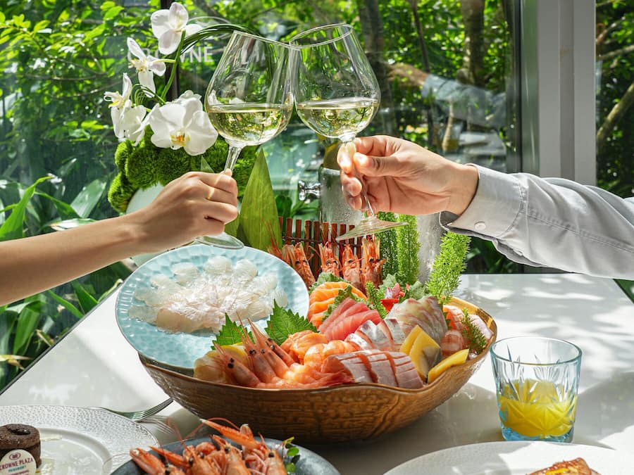 2 ristoranti, aperti a colazione, a pranzo e a cena, dim sum