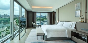 Δωμάτιο, 1 Υπνοδωμάτιο, Θέα στη Λίμνη (Living Area) | Κλινοσκεπάσματα υψηλής ποι ότητας, πουπουλένια παπλώματα, μίνι μπαρ 