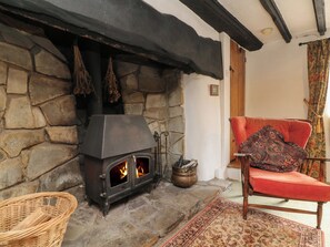 Interior - Damson Cottage (Bridgwater)