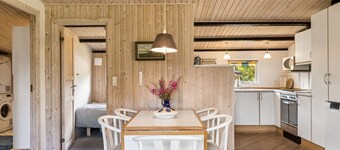 "Hanne" - 300m from the sea by Interhome