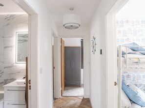 3 bedrooms, individually decorated, individually furnished, free WiFi