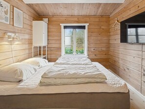 3 bedrooms, WiFi