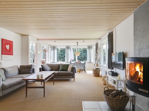 "Anevay" - 300m from the sea by Interhome