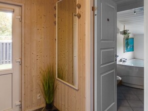 Interior - "Hielm" - 1km from the sea by Interhome (Hals)