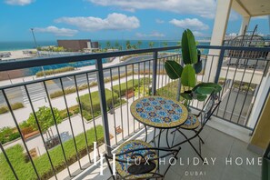 Apartment | Balcony