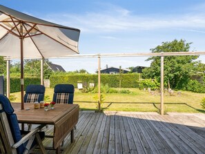 Outdoor dining - "Thomas" - 120m from the sea by Interhome (Otterup)