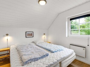 6 soveværelser, internetforbindelse