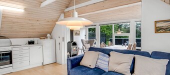 "Siouxsie" - 500m from the sea by Interhome