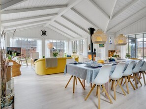 Dining - "Fido" - 300m from the sea by Interhome (Hals)