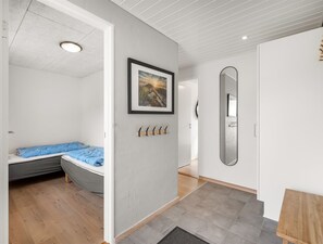 5 bedrooms, Internet