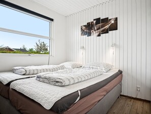 3 bedrooms, WiFi