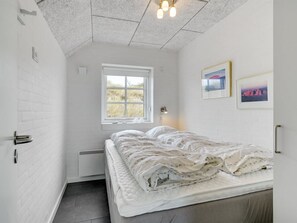4 bedrooms, Internet