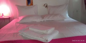 2 bedrooms, bed sheets