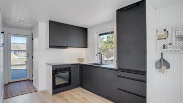 Réfrigérateur, four, lave-vaisselle