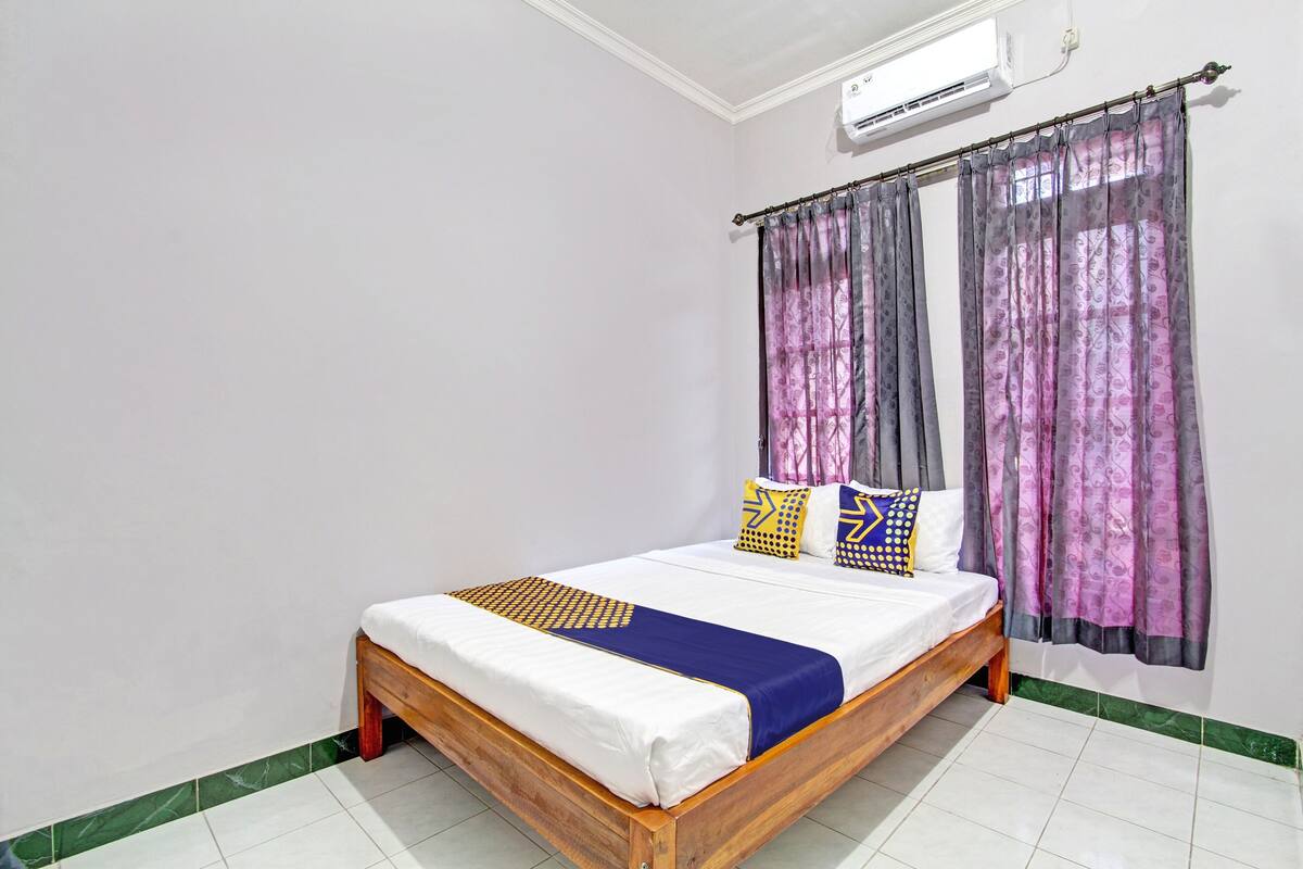 Economy Double Room