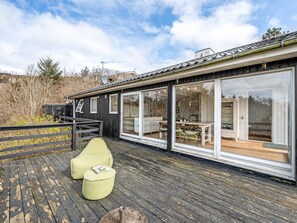 Outdoor dining - "Heera" - 100m to the fjord by Interhome (Spøttrup)