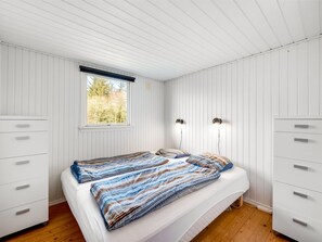 3 bedrooms, Internet - "Heera" - 100m to the fjord by Interhome (Spøttrup)