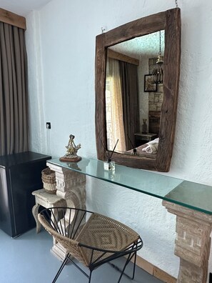 Egyptian cotton sheets, premium bedding, minibar, in-room safe - Argente Alacatı Adult Only (Cesme)