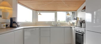 "Marlie" - 600m from the sea by Interhome