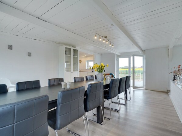 Dining - "Ailke" - 2km to the fjord by Interhome (Thyholm)