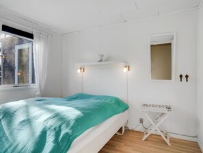 3 bedrooms, WiFi