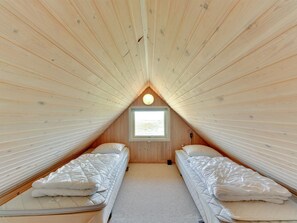 3 bedrooms, Internet