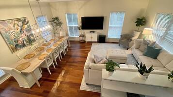 Smart TV, tenis de mesa y libros